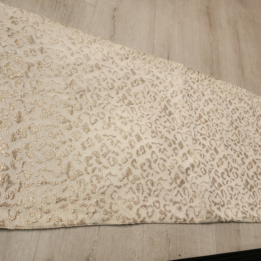 Table runner